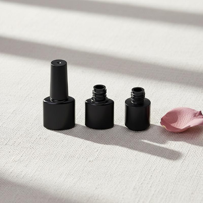 Black Refillable Nail Polish B - Gel Refill Pack recensione e prezzo