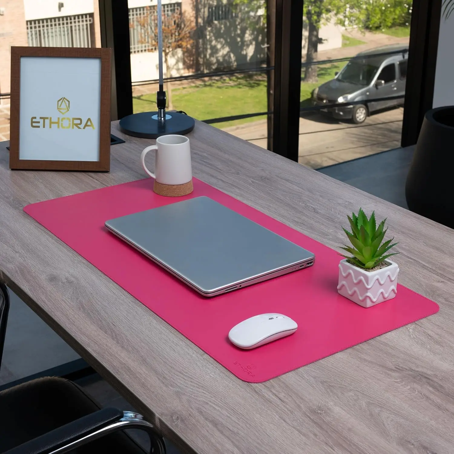 Desk Mat with Non-Slip Suede B - Leather Desk Pad recensione e prezzo