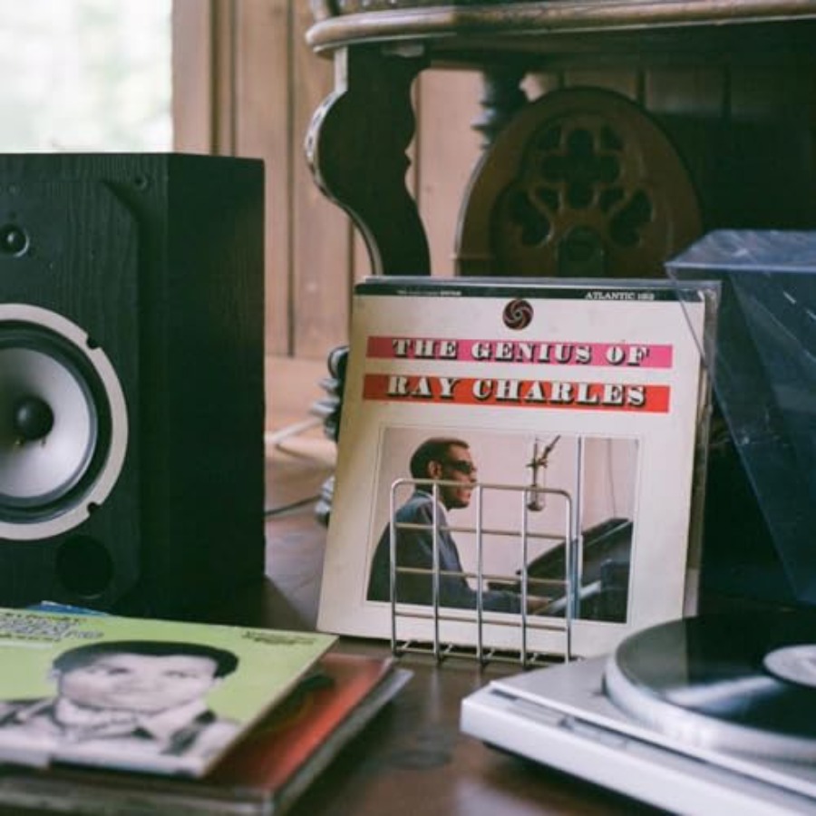 Churvy Record and Book Stand - - Magazine Holder Rack recensione e prezzo
